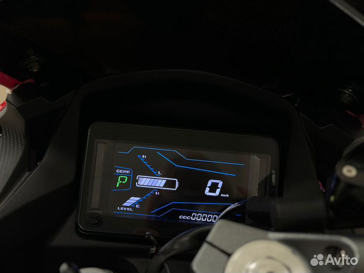 Электробайк BMW RR