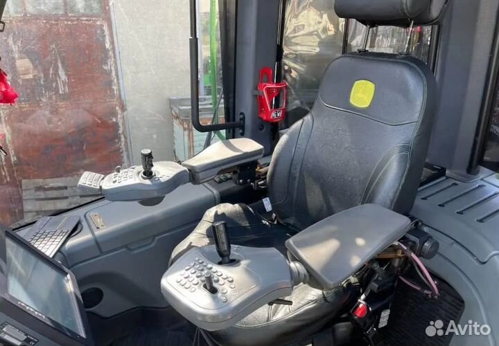 Форвардер John Deere 1910 G