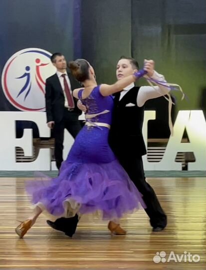 Юниорское платье для стандарта