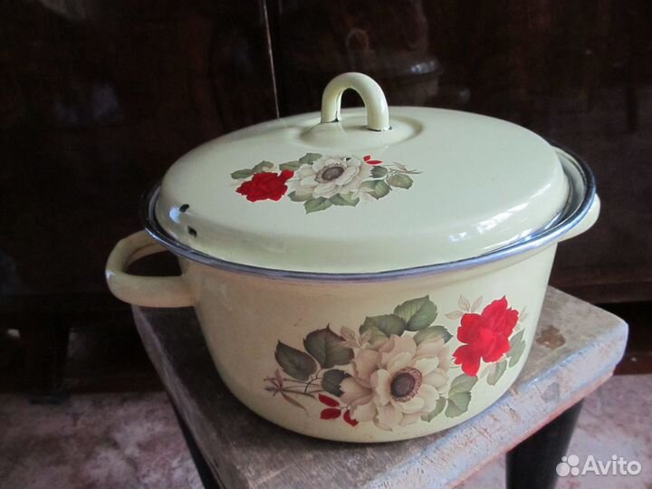 Чайник, эмальпосуда