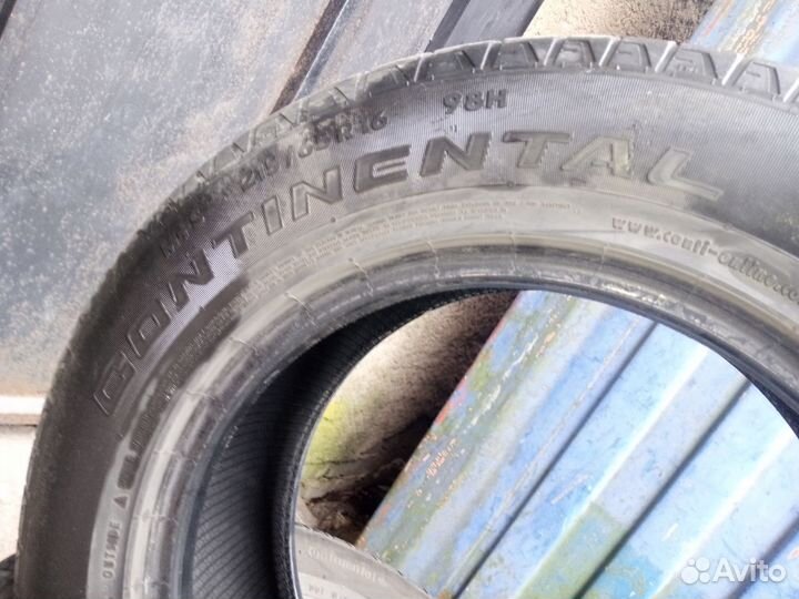 Continental ComfortContact AS 215/65 R16