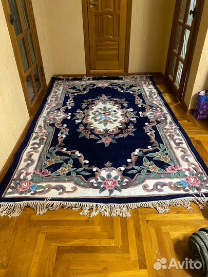 Ковер шерстяной