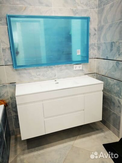 Тумбочка в ванную комнату