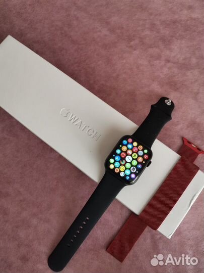 Apple watch series 8