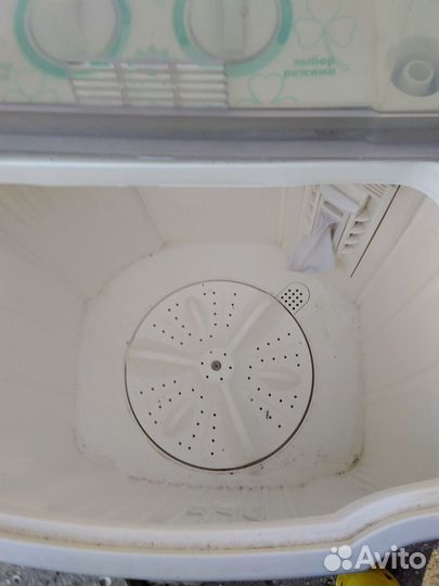 Стиральная машина с вертикальной загрузкой