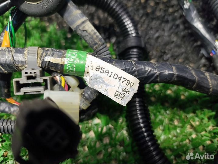 Проводка двигателя Mitsubishi Pajero Sport