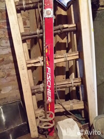 Лыжи Fisher cо стальными палками
