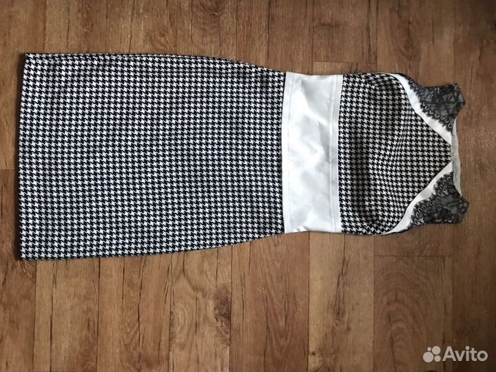 Платье карандаш 42 44