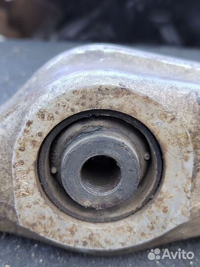 Рычаг подвески передний Audi Q7 Touareg Cayenne