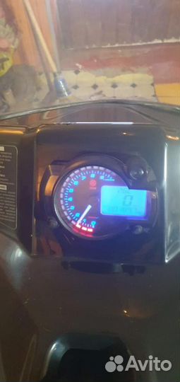 Снегоход Frontier 1000