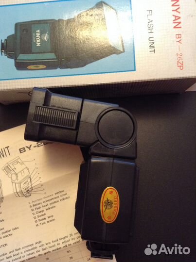 Продам фотовспышку BY-26ZP