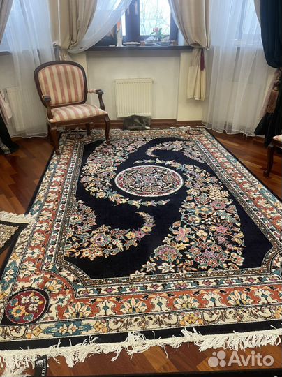 Дизайнерский ковер