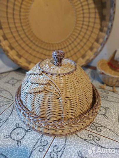 Хлебница плетеная