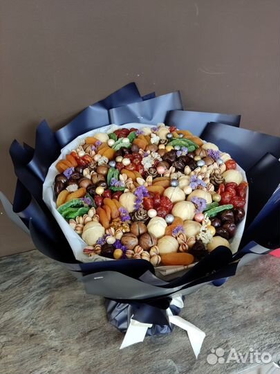 Букет из сухофруктов