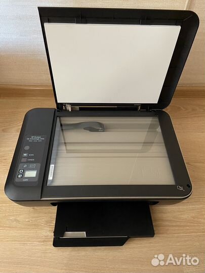 Принтер HP Deskjet Ink Advantage 2516