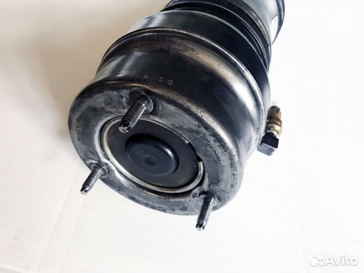 Передняя правая стойка Kia Quoris BH-L VI 2012-18