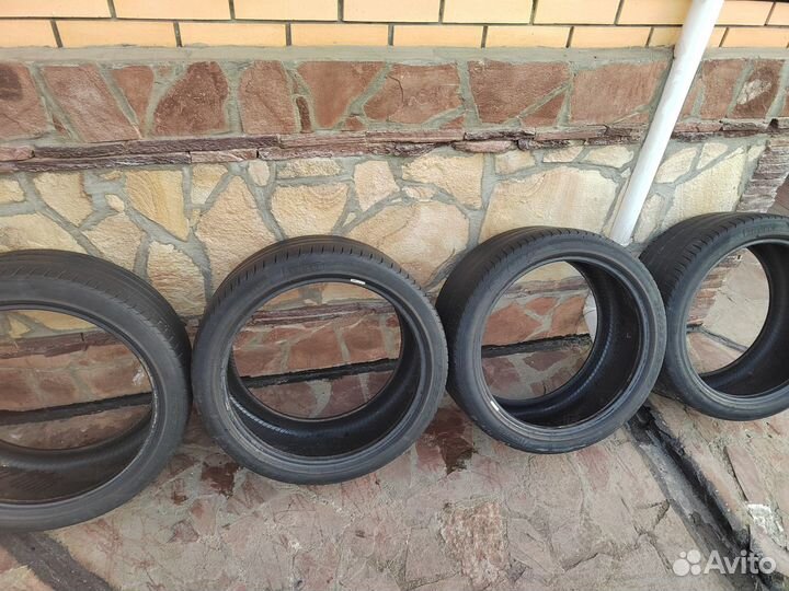 Pirelli P Zero 295/35 R21 107Y