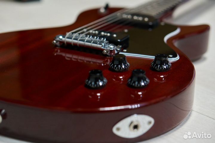 Электрогитара CoolZ ZLJ-1 (Les Paul Special-type)