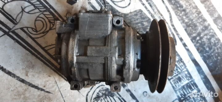 Компрессор кондиционера Toyota Lite Ace