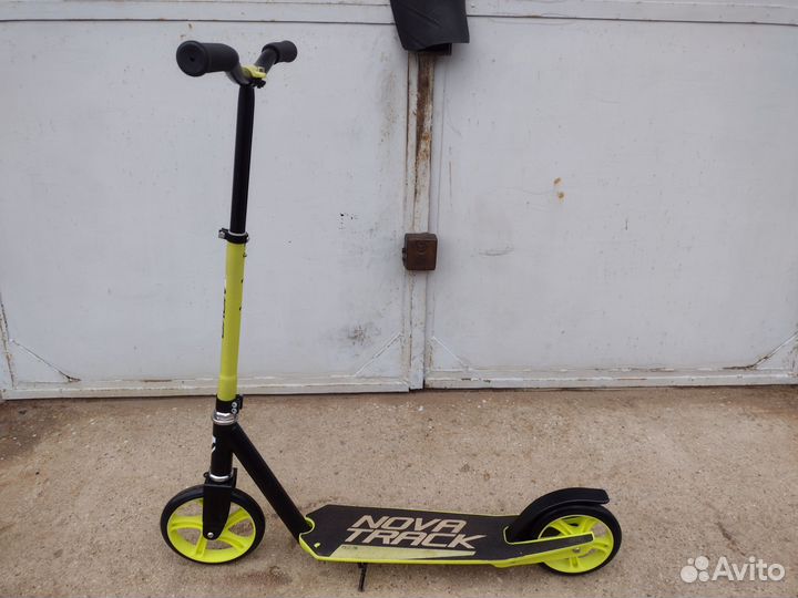 Самокат novatrack polic 200