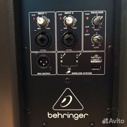 Активная акустическая система behringer eurolive B