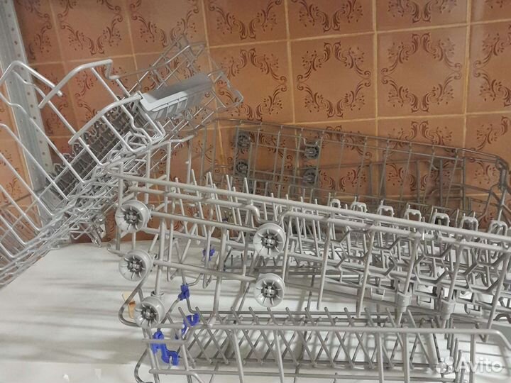Корзины для посудомоечных машин, разные