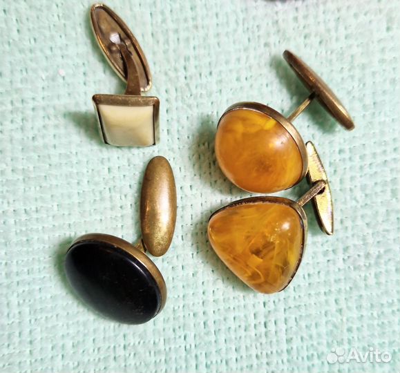 Запонка одна СССР винтаж янтарь. Потеряшки