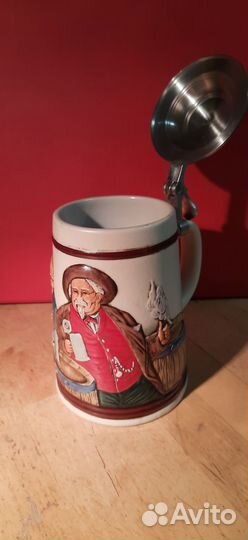 Пивная кружка с крышкой