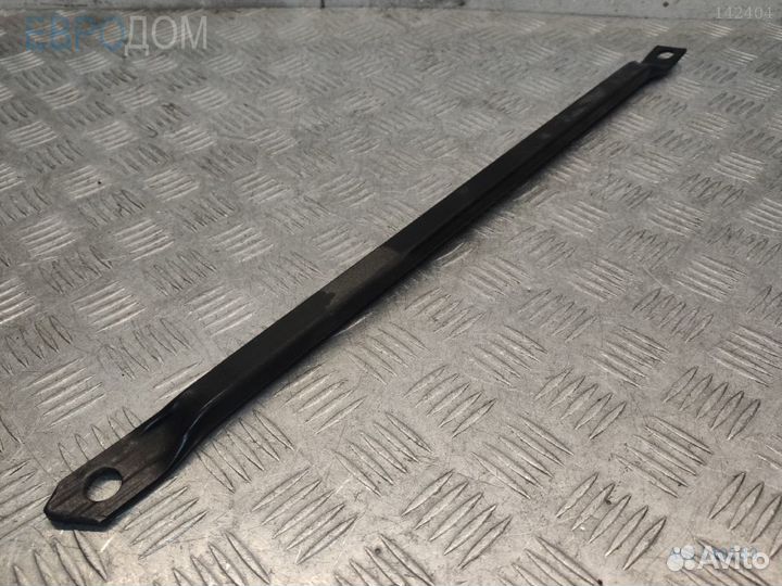 Растяжка / распорка левая на BMW F30 s1140580