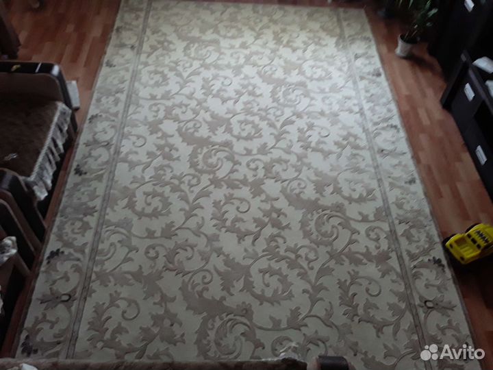 Ковер лепка