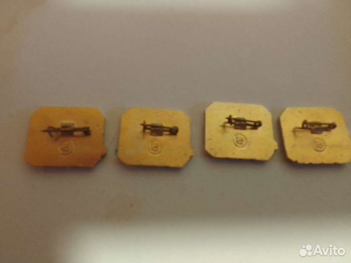 Значки СССР