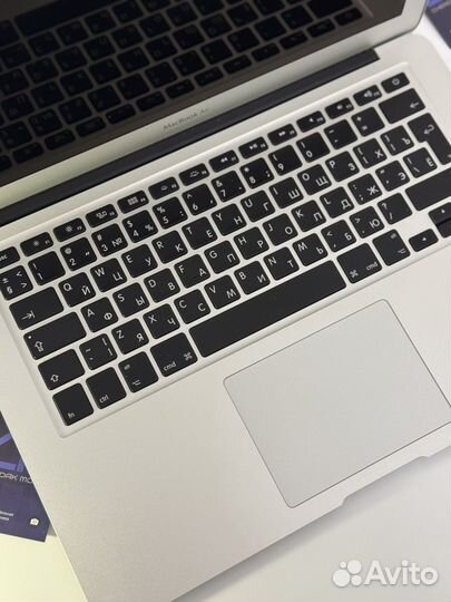 Macbook Air 13 2017 i5 128gb