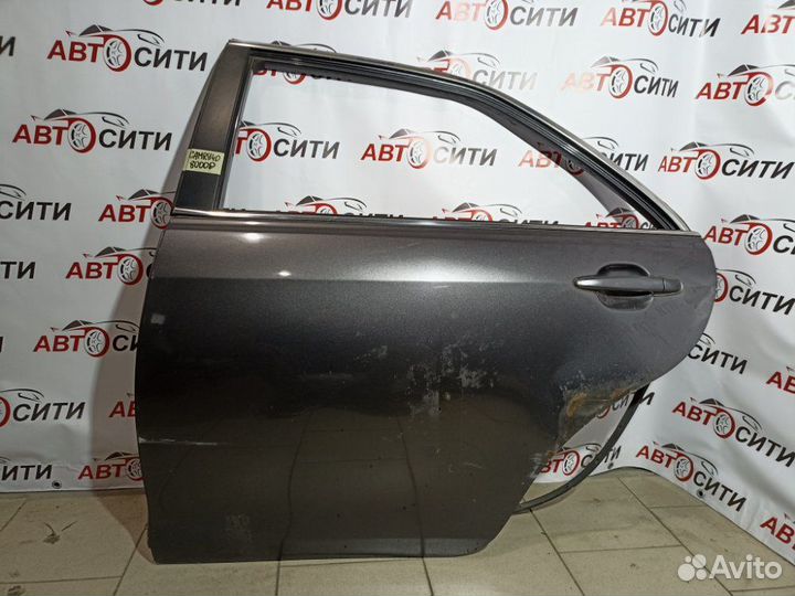 Дверь боковая задняя левая Toyota Camry 40-45