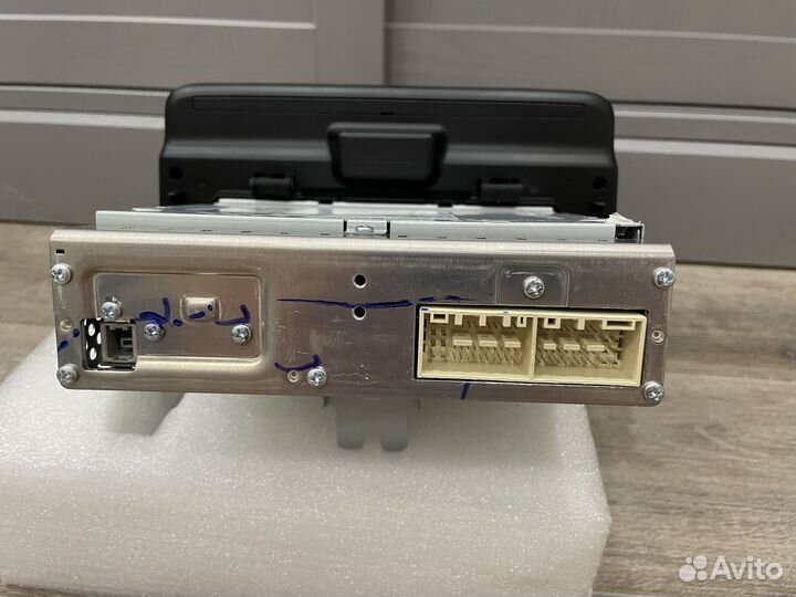 Штатная магнитола KIA Picanto