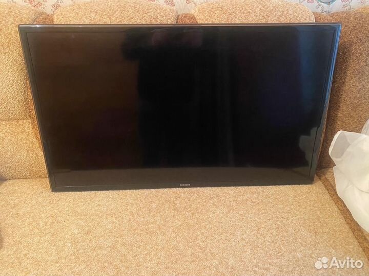 Телевизор samsung
