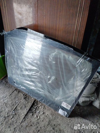 Лобовое стекло