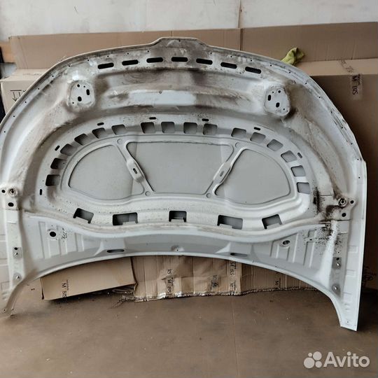 Капот Skoda Kodiak