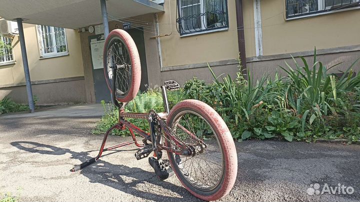 Трюковой велосипед бмх