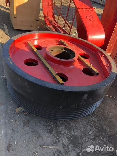 Щековая дробилка PE 750х1060