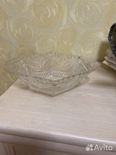 Хрустальная ваза