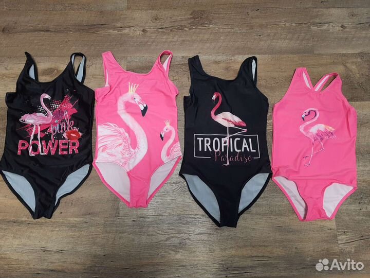 Новый купальник для девочки 128