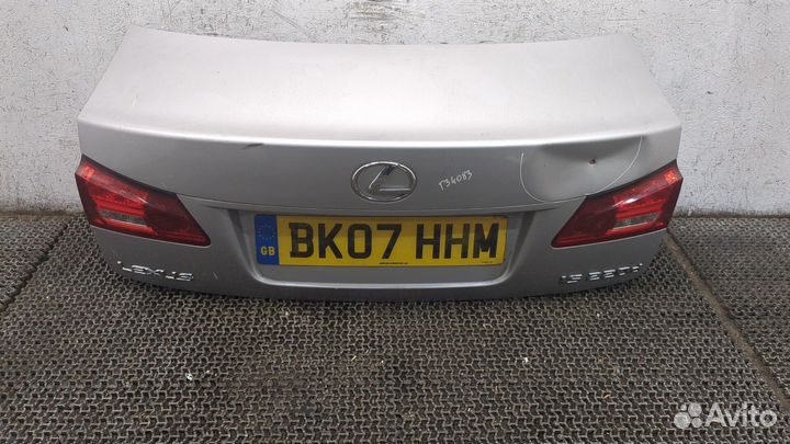 Фонарь крышки багажника Lexus IS, 2007