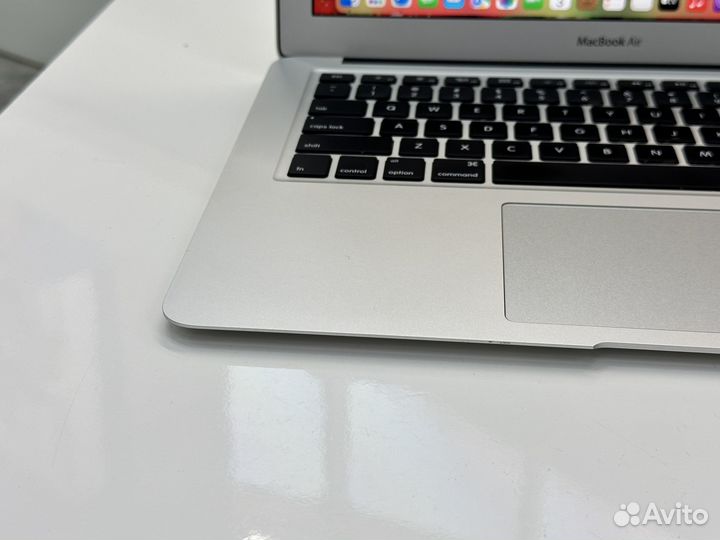 Ноутбук Apple Macbook Air 13 2015 Core i5