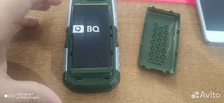 Кнопочный телефон BQ