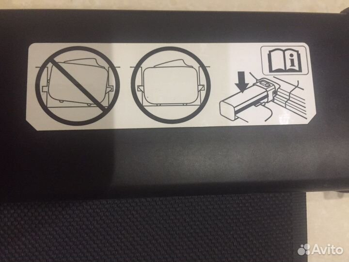 Полка -шторка багажника Lexus RX