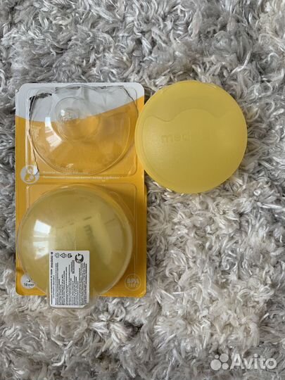 Накладки на грудь medela