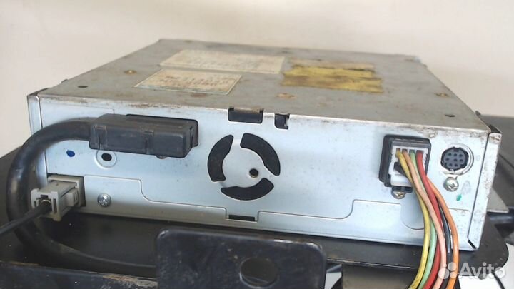 Проигрыватель CD/DVD Mitsubishi Pajero / Montero