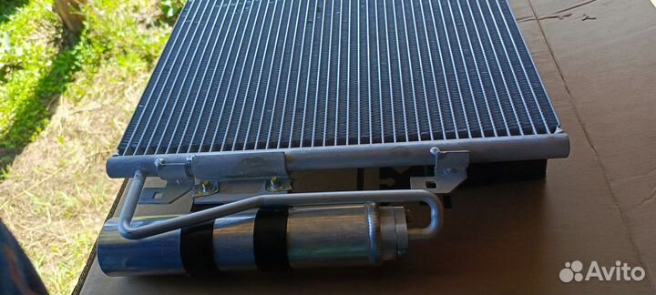 Радиатор кондиционера на renault