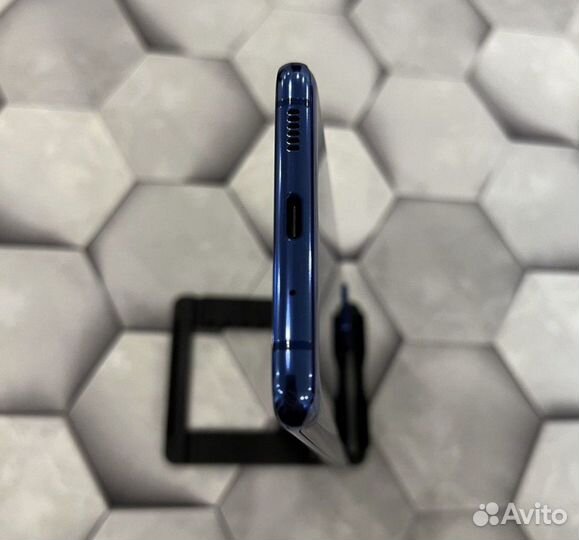 Samsung Galaxy S20+, 8/128 ГБ