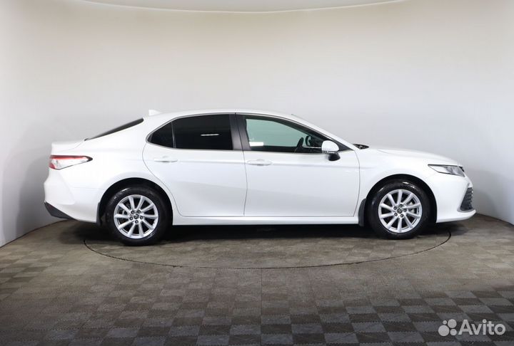 Toyota Camry, 2021